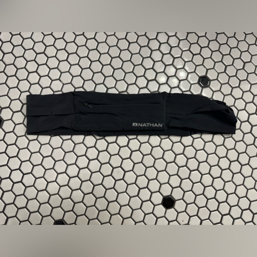 Nathan Black Elastic Fitness Band